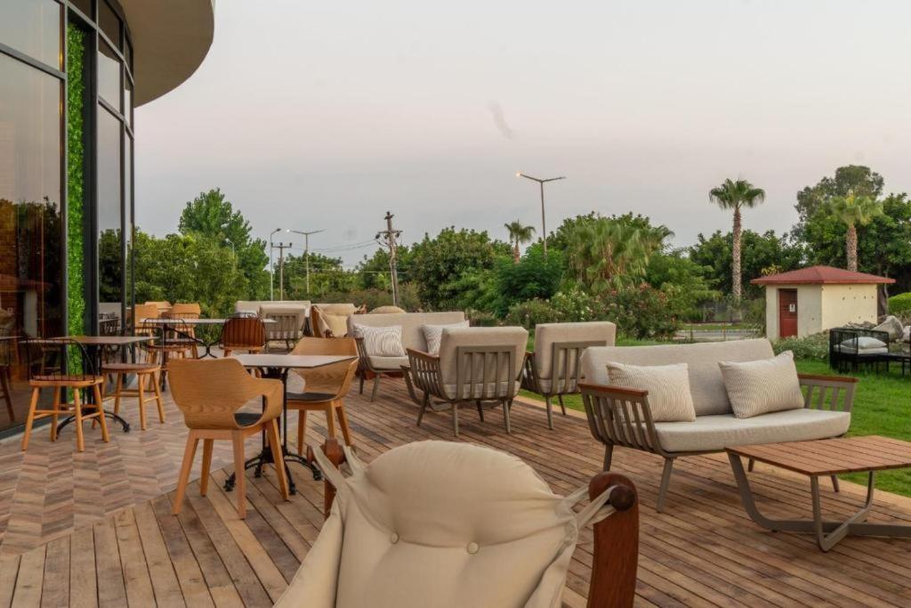 Hotel Square 4*